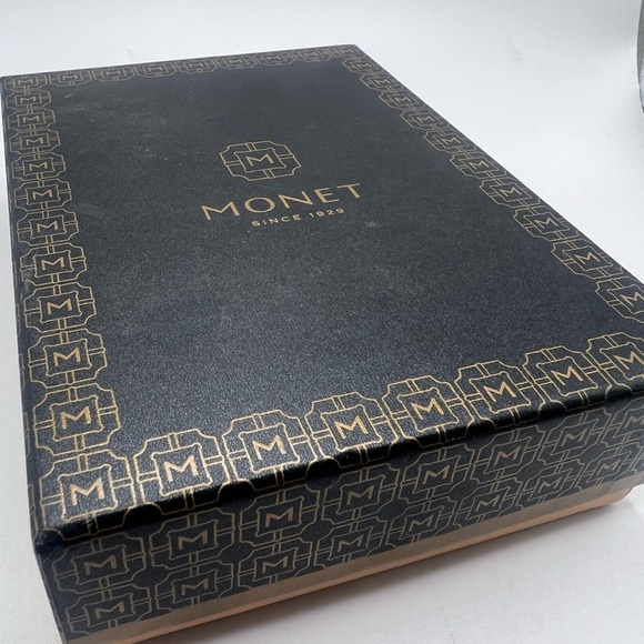 Monet Rhinestone Turtle Keychain - Picture 3 of 4